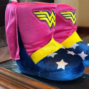 Wonder Woman House Shoes